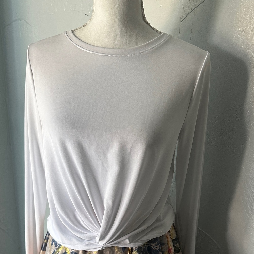 JoyLab White Long Sleeve Women's Top